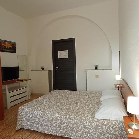 Fontanarossa Airport Apartment Catánia Buitenkant foto