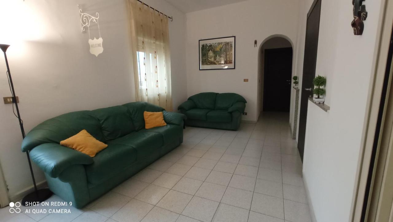 Fontanarossa Airport Apartment Catánia Buitenkant foto