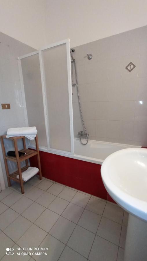 Fontanarossa Airport Apartment Catánia Buitenkant foto
